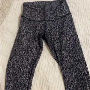 Lululemon 7/8 High Rise Wunder Under Legging